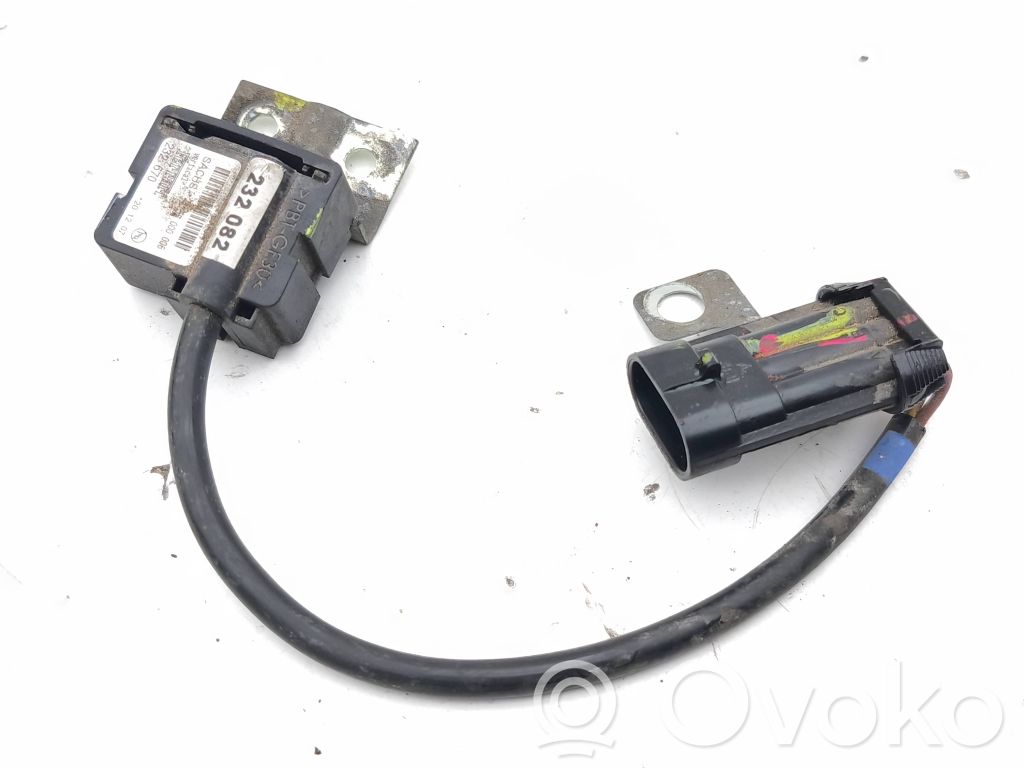 Maserati Quattroporte Sensor ESP de aceleración de frecuencia del intermitente 