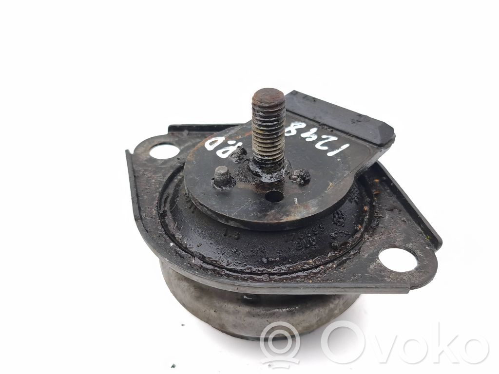 Maserati Quattroporte Engine mount bracket 