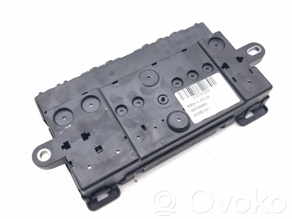 Jaguar I-Pace Fuse module 