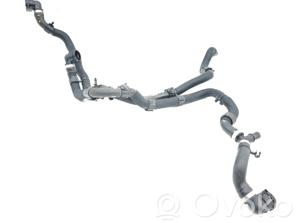 Jaguar I-Pace Engine coolant pipe/hose 
