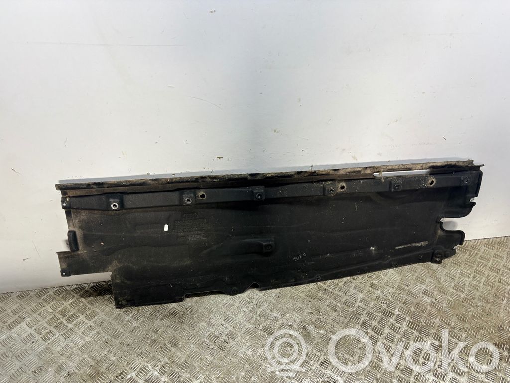 Protección inferior lateral   8B3825207B