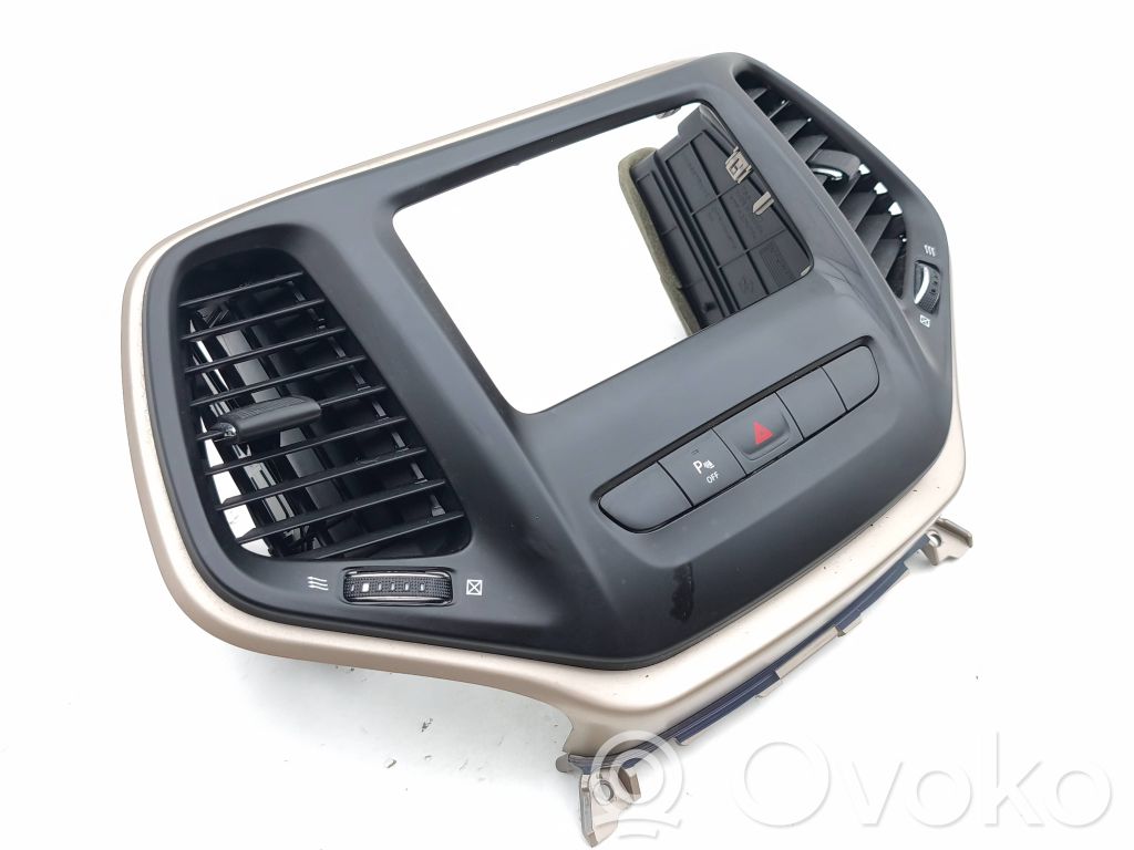 Jeep Cherokee KL Konsola środkowa / Radio / GPS 