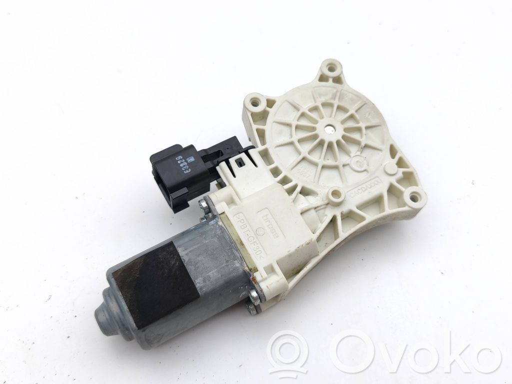 Land Rover Range Rover Evoque L551 Motor del regulador de la ventanilla de la puerta delantera 