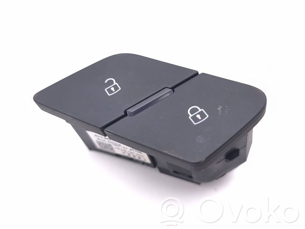 Central locking switch button   8Y2962108