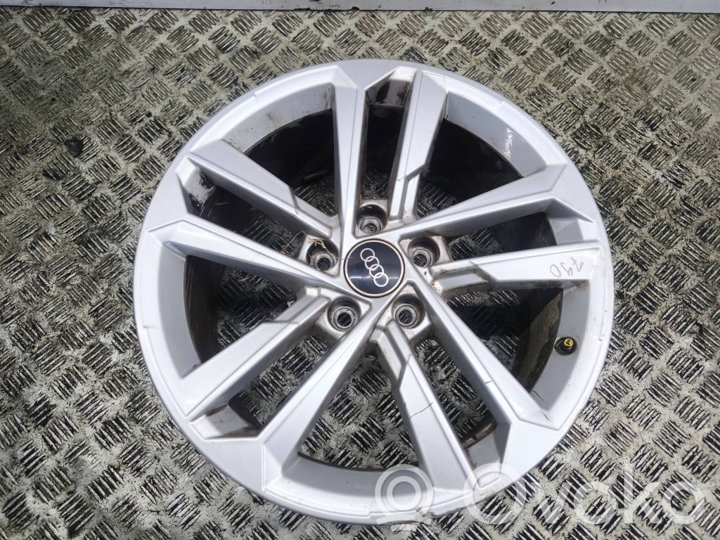 Audi A3 8Y Jantă aliaj R17 