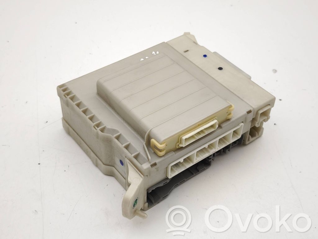 Lexus IS 220D-250-350 Alte unități/module de control 