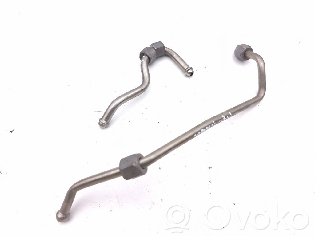 BMW 2 Active Tourer U06 Tuyau d'alimentation conduite de carburant