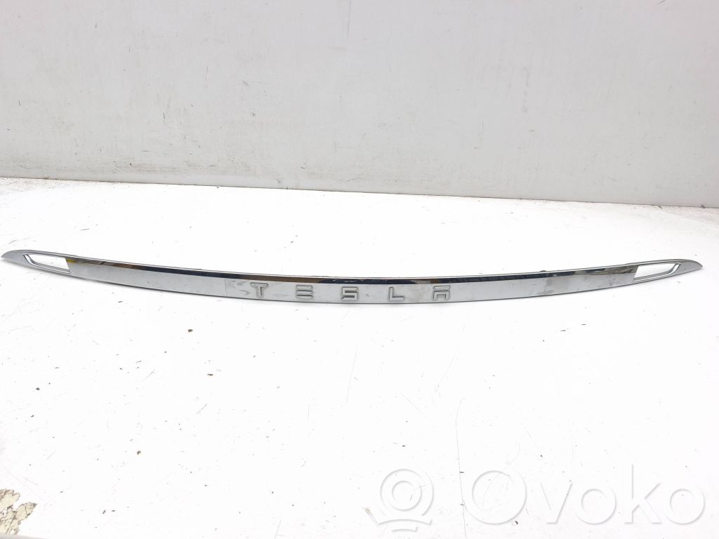 Tesla Model S Rivestimento portellone 