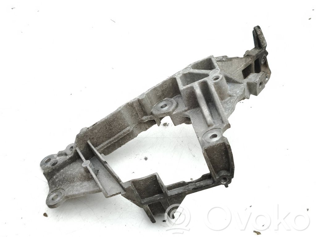 Supporto del generatore/alternatore   G4D39L456DC