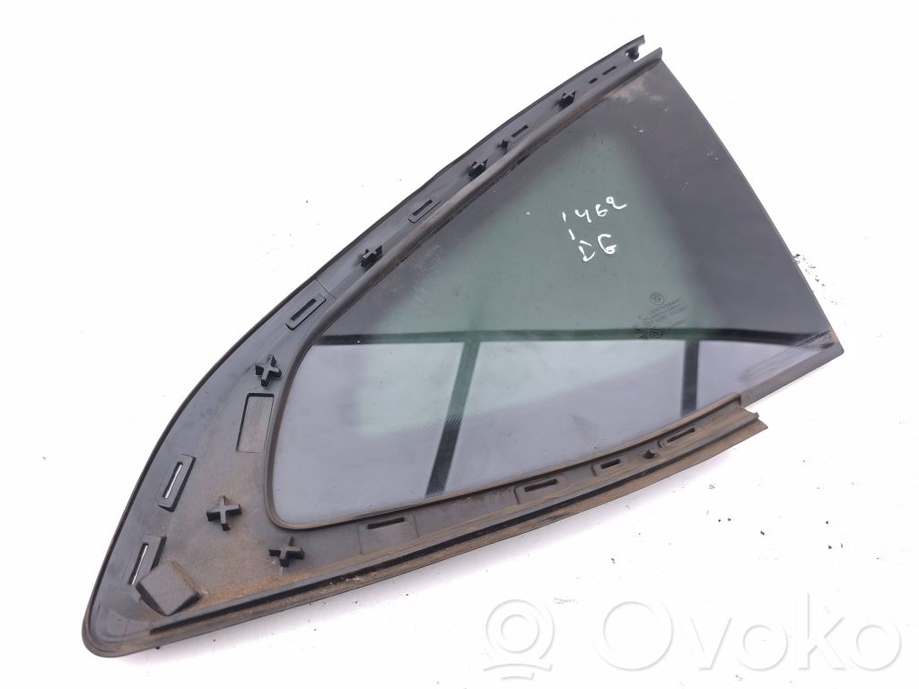 BMW i4 Takasivuikkuna/-lasi 