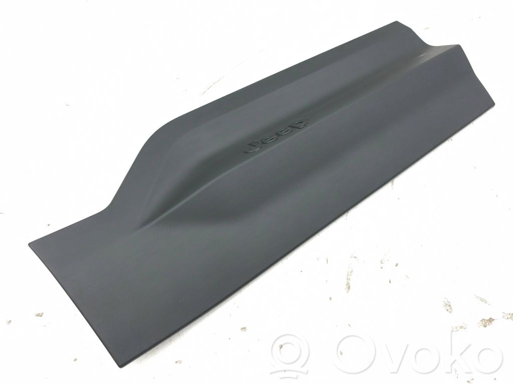 Jeep Avenger Rivestimento portiera posteriore (modanatura)