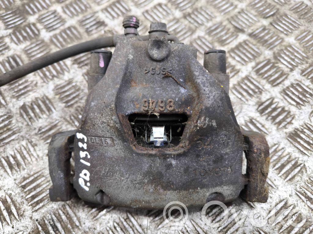 Toyota Yaris XP210 Caliper de freno delantero