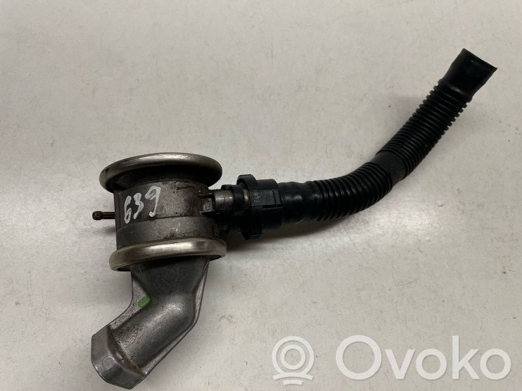 BMW 3 E92 E93 Supapă vacuum 