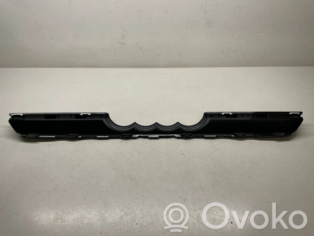 Front bumper lower grill   4M0853037C