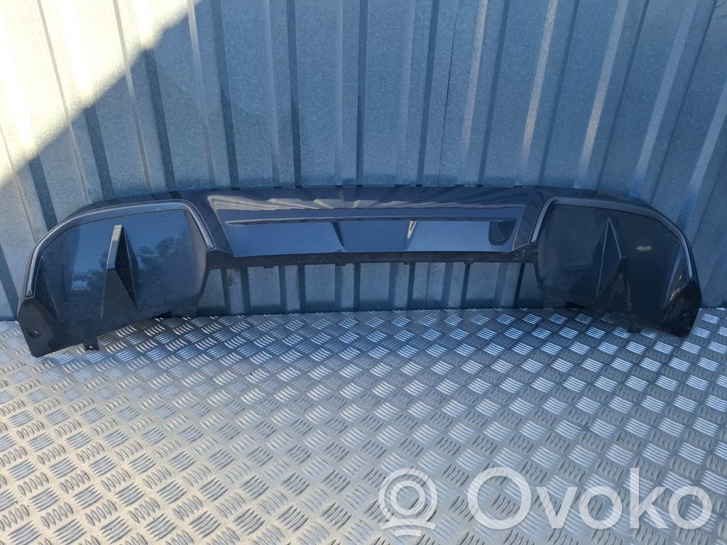 BMW 4 G22 G23 G24 G26 Apakšējā bampera daļa 