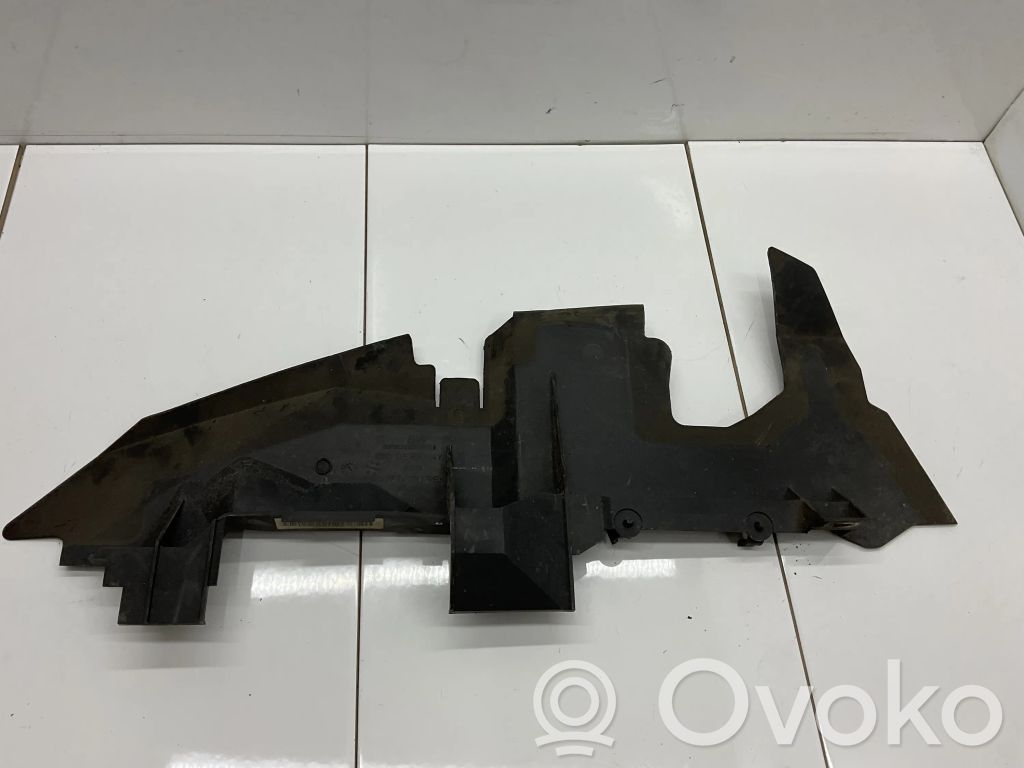 Audi Q7 4L Intercooler air guide/duct channel 