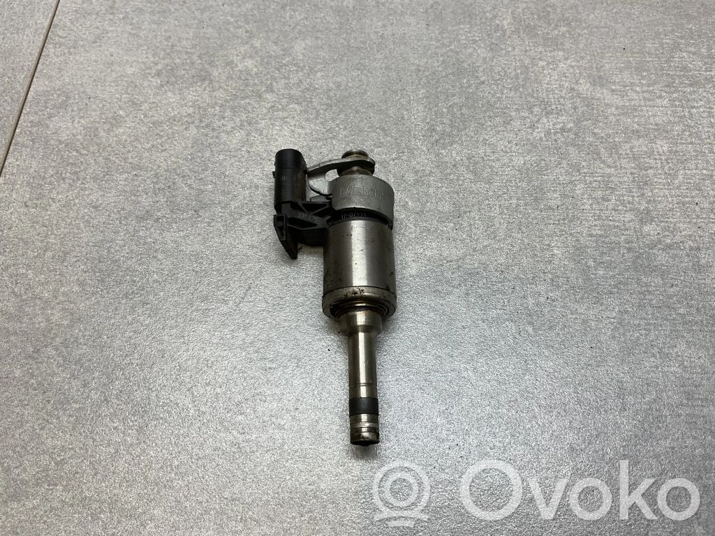 Skoda Rapid (NH) Inyector de combustible 