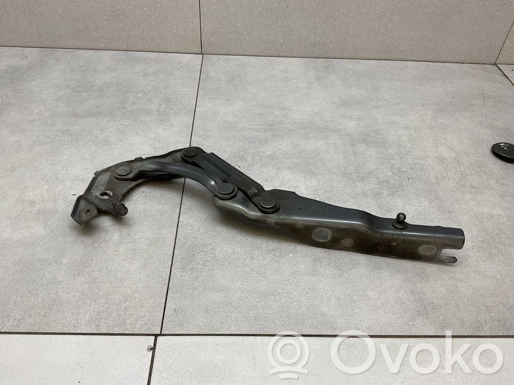 Audi A1 Engine bonnet/hood hinges 