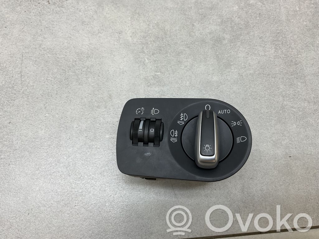 Audi A1 Light switch 