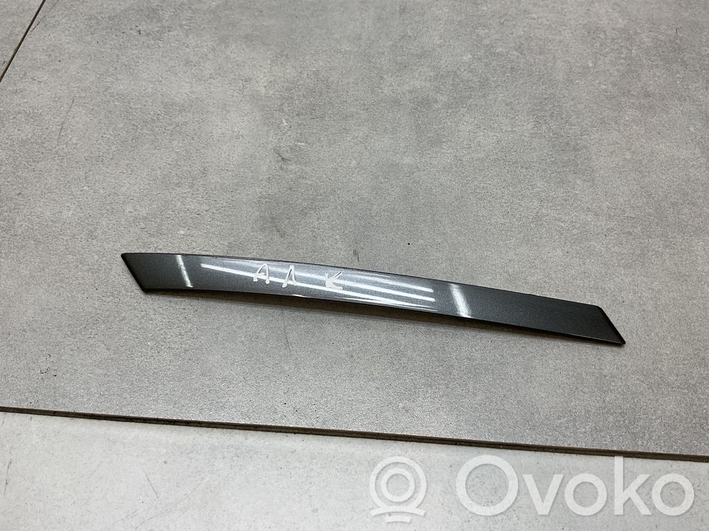 Audi A1 Takalokasuojan muotolista 