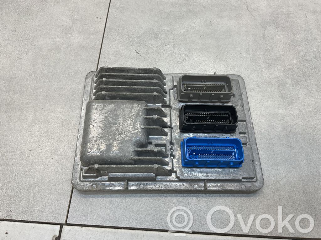 Opel Astra K Engine control unit/module 