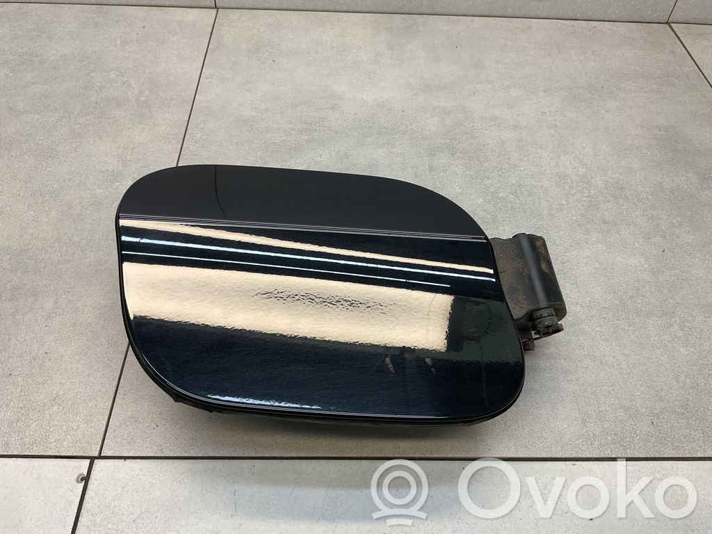 Opel Astra K Klapka wlewu paliwa 