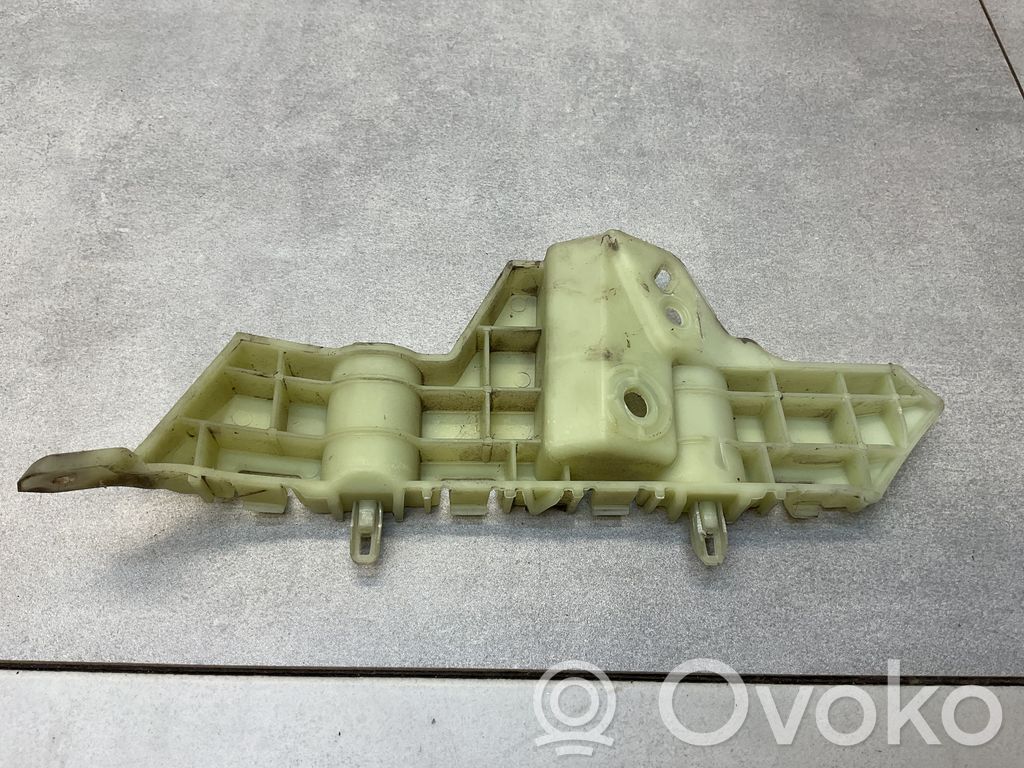 Opel Mokka X Front bumper mounting bracket 