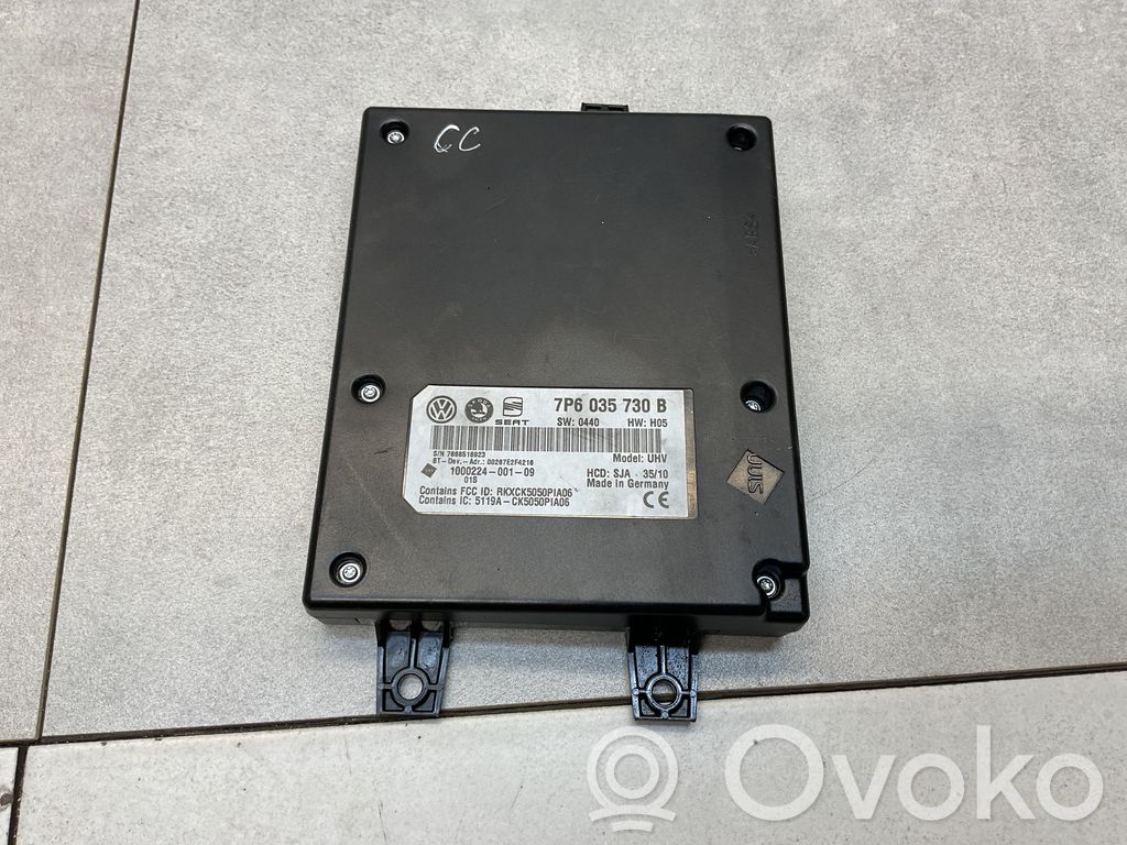 Volkswagen PASSAT CC Bluetooth control unit module 