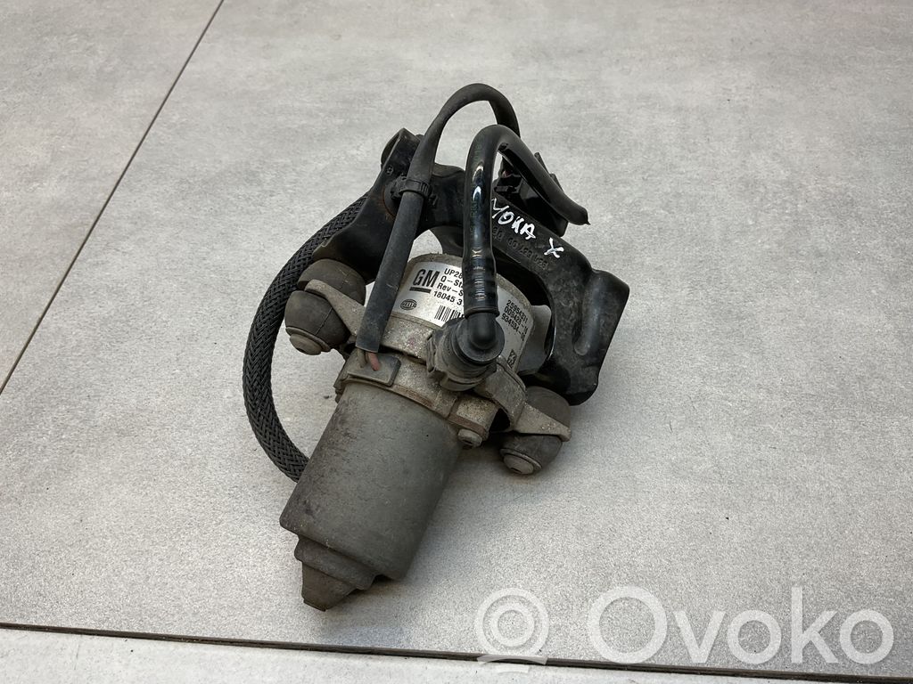 Opel Mokka X Vacuum pump 
