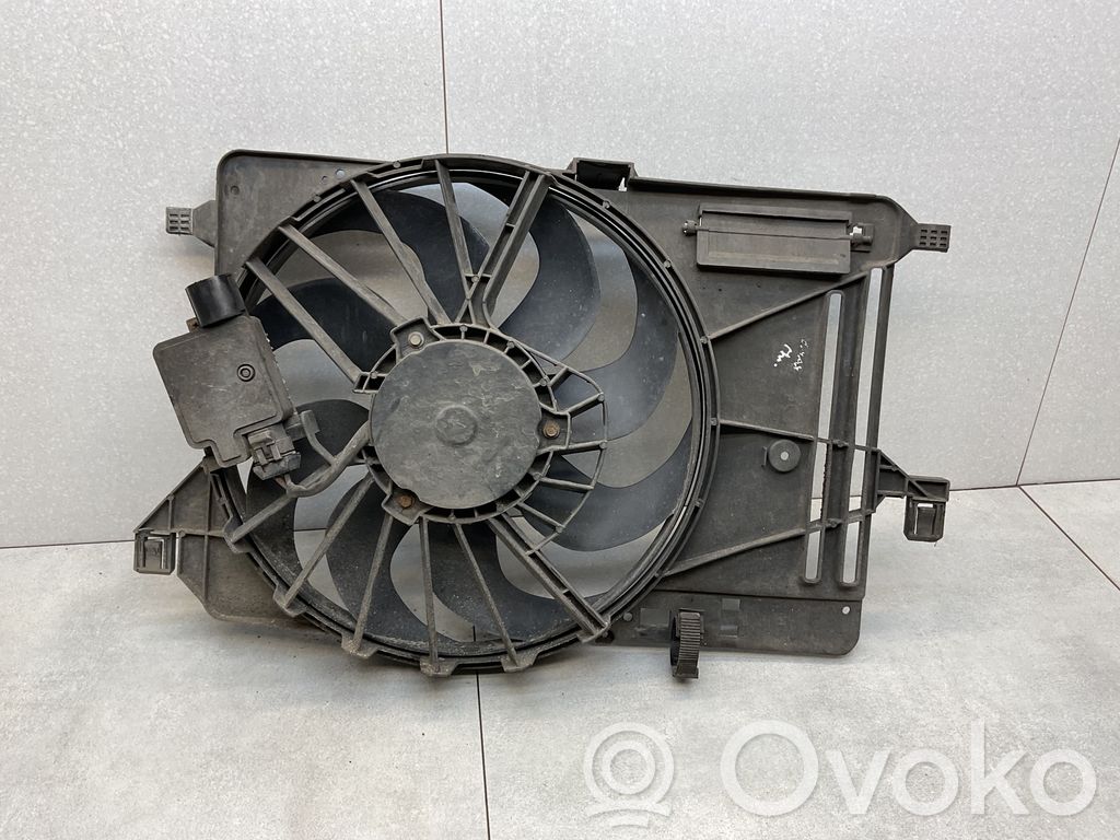 Ford Grand C-MAX Elektrinis radiatorių ventiliatorius 