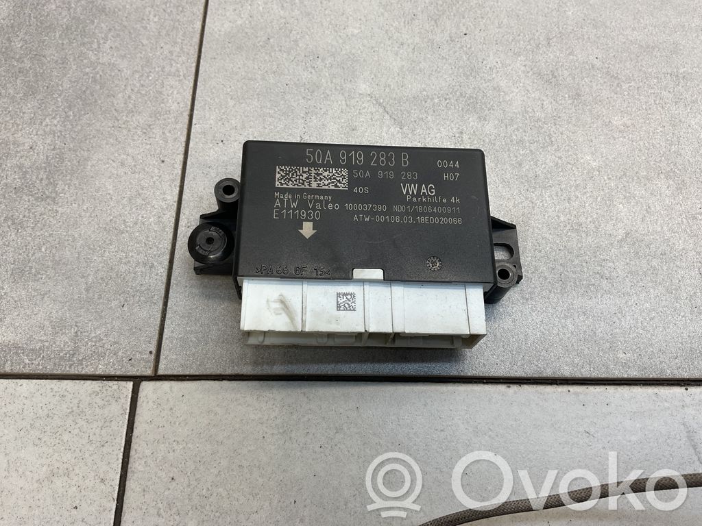 Skoda Octavia Mk3 (5E) Parkošanas (PDC) vadības bloks 