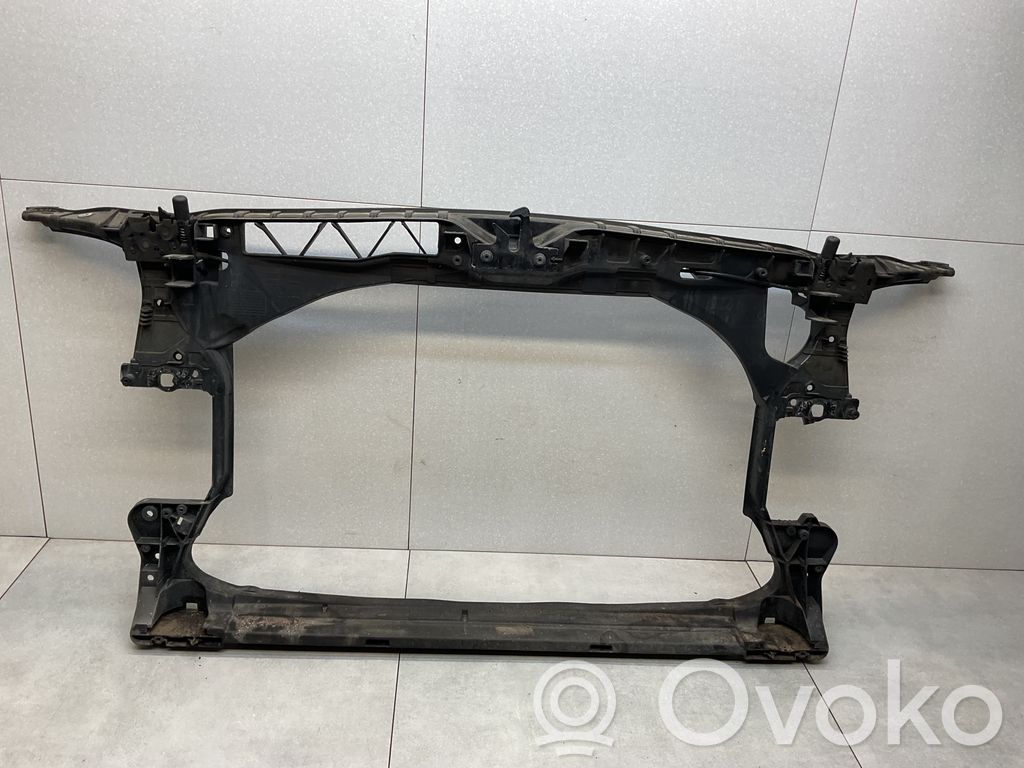Audi A7 S7 4G Radiatorių panelė 