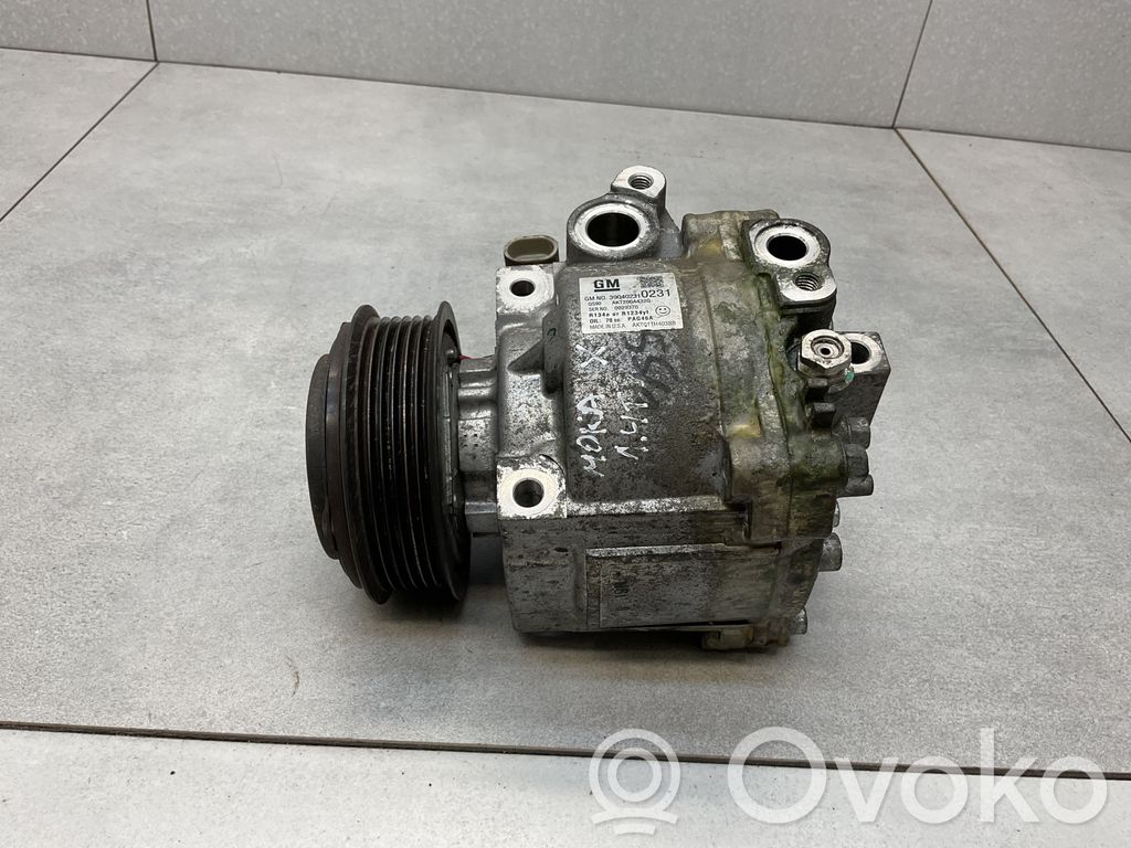 Kompresor / Sprężarka klimatyzacji A/C   39040231