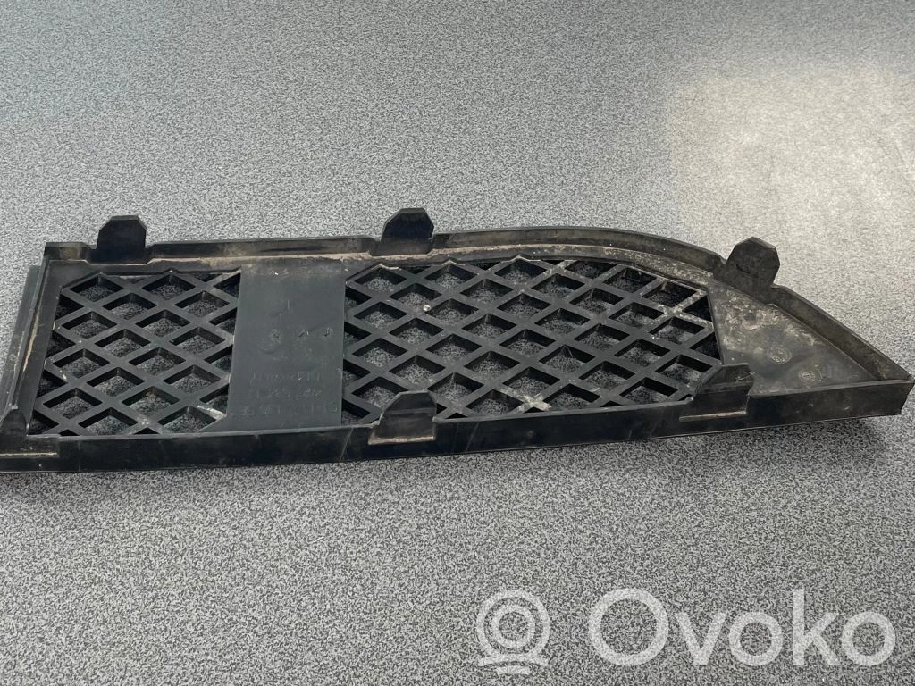 BMW 7 E65 E66 Front fog light trim/grill 