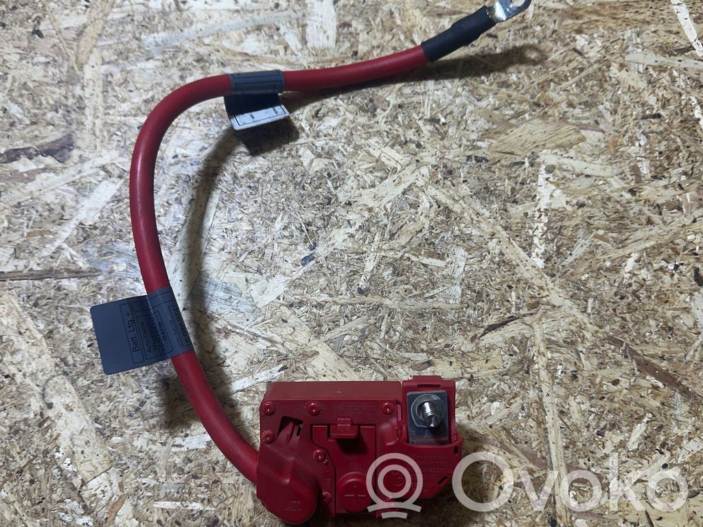 BMW 3 E90 E91 Positive cable (battery) 