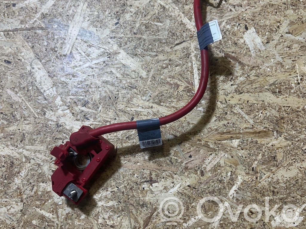 BMW 3 E90 E91 Positive cable (battery) 