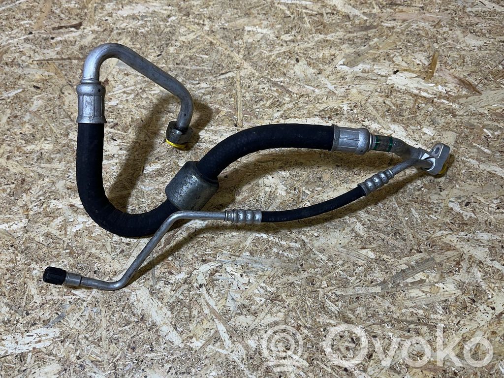 BMW 3 E90 E91 Air conditioning (A/C) pipe/hose 