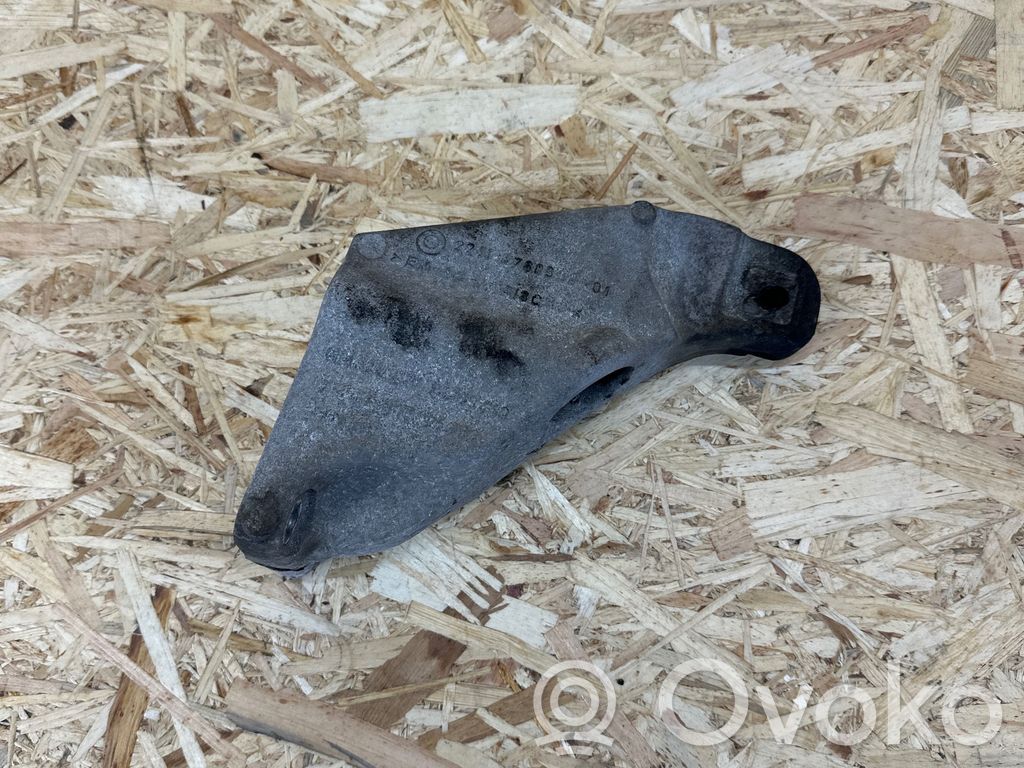 BMW 3 E90 E91 Engine mounting bracket 