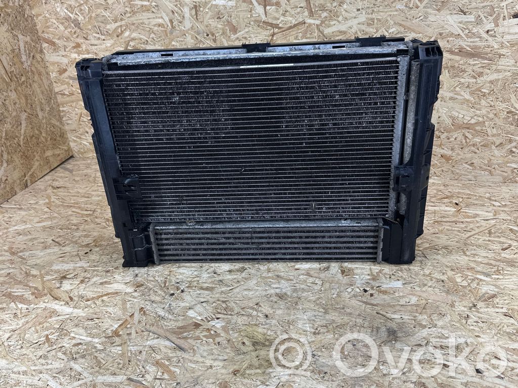 Coolant radiator   781025802,4279053,439417631347017
