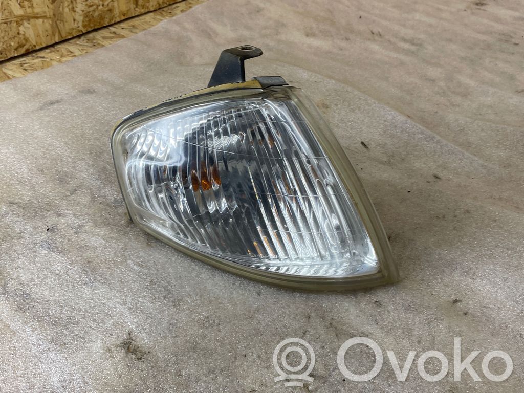 Mazda 323 F Front indicator light 