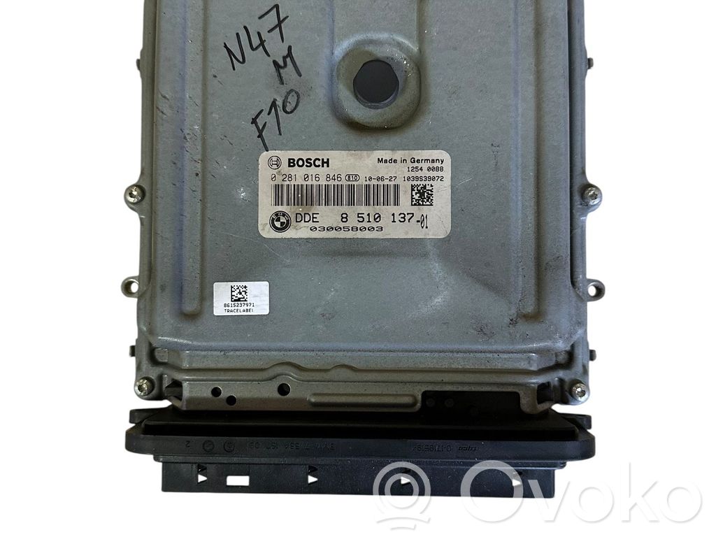 BMW 5 F10 F11 Engine control unit/module 