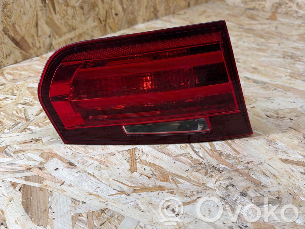 BMW 3 F30 F35 F31 Lampy tylnej klapy bagażnika 