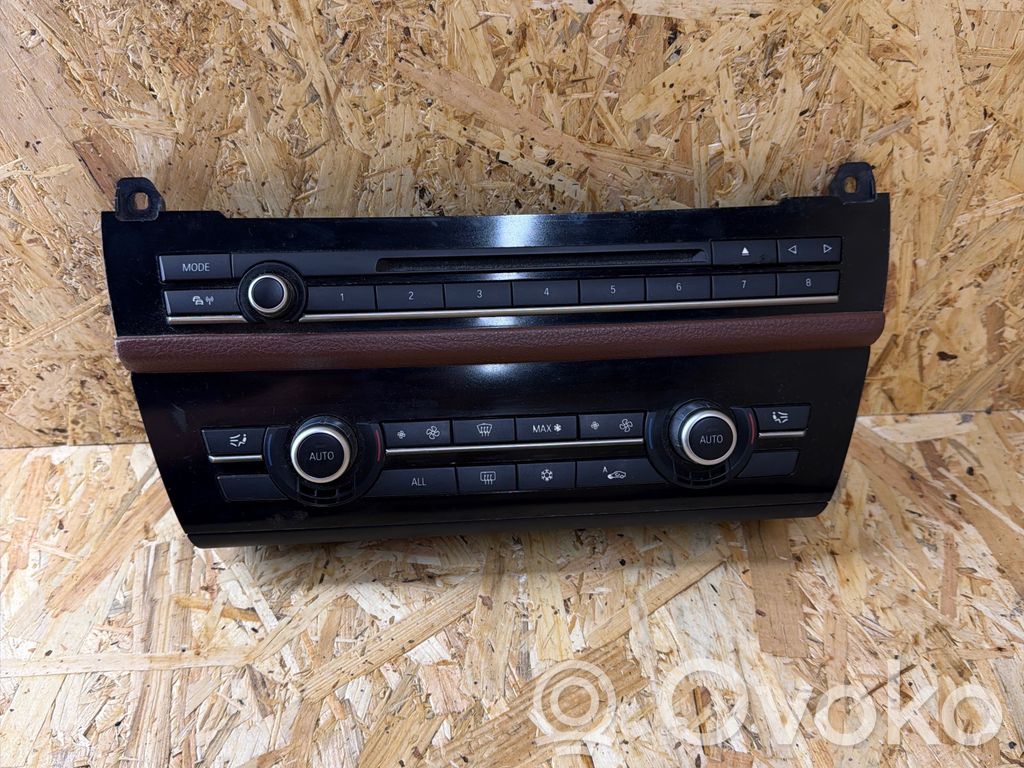 Panel klimatyzacji   9241239,0000365547,900252620012