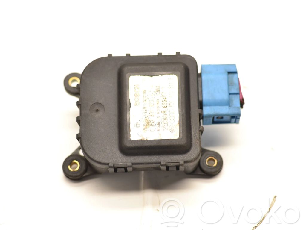 Audi A4 S4 B5 8D Motor/actuator clapetă aer 