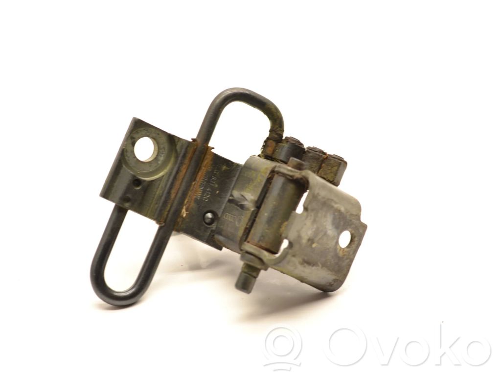 Audi A8 S8 D3 4E Front door lower hinge 