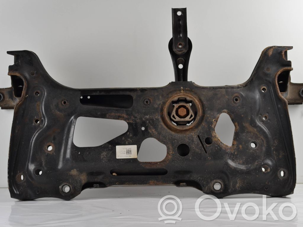 Volkswagen Golf VII Rama pomocnicza przednia 