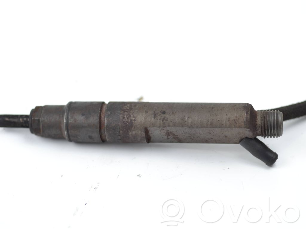 Audi A4 S4 B5 8D Inyector de combustible 