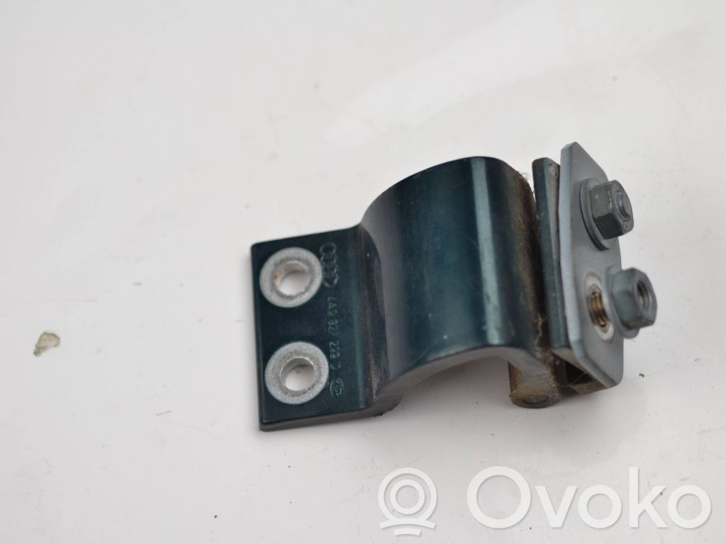 Audi A6 S6 C4 4A Tailgate/trunk/boot hinge 