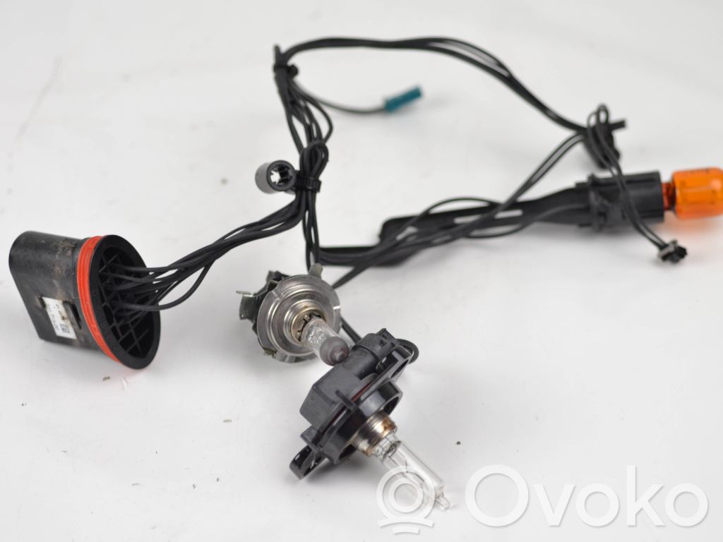 Volkswagen Golf VII Headlight/headlamp wiring loom/harness 