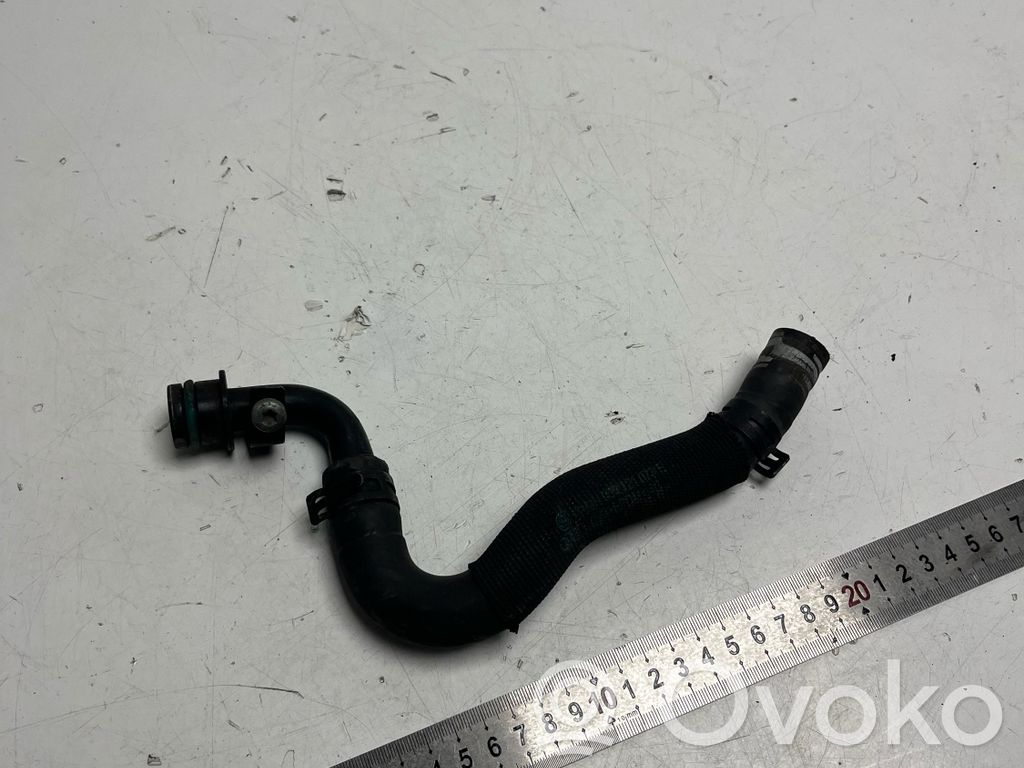 Audi A6 S6 C6 4F Engine coolant pipe/hose 